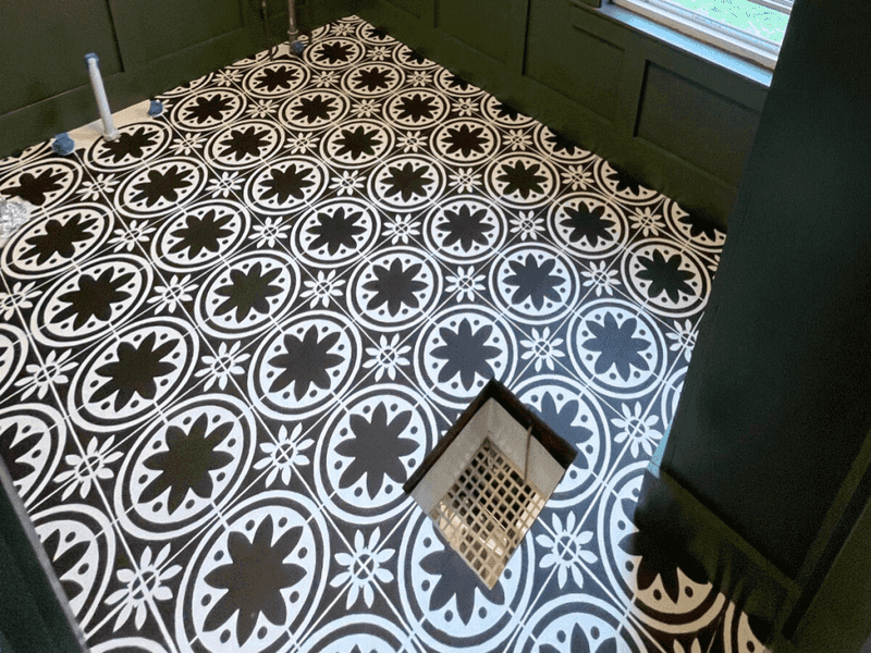 30 Smart Home Decorating Ideas That Cost Almost Nothing - Decor Hint Painted Floor Stencils