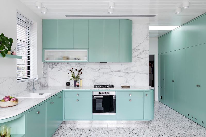 Pale Mint