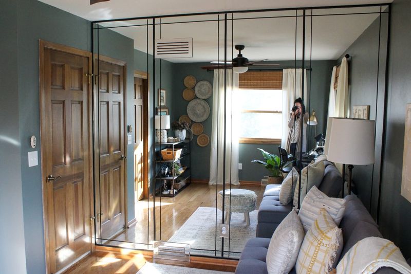 22 Home Offenses That Give Designers Instant Heartburn When They Walk Into Someone's Home - Decor Hint Mirrored Walls From Decades Past