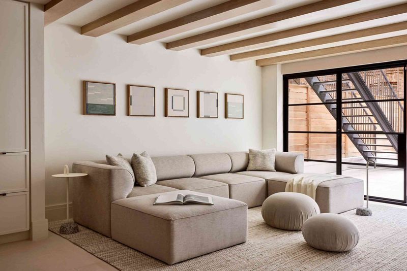 7 Modern Couch Colors Designers Recommend And 6 Outdated Ones To Avoid - Decor Hint Beige-On-Beige