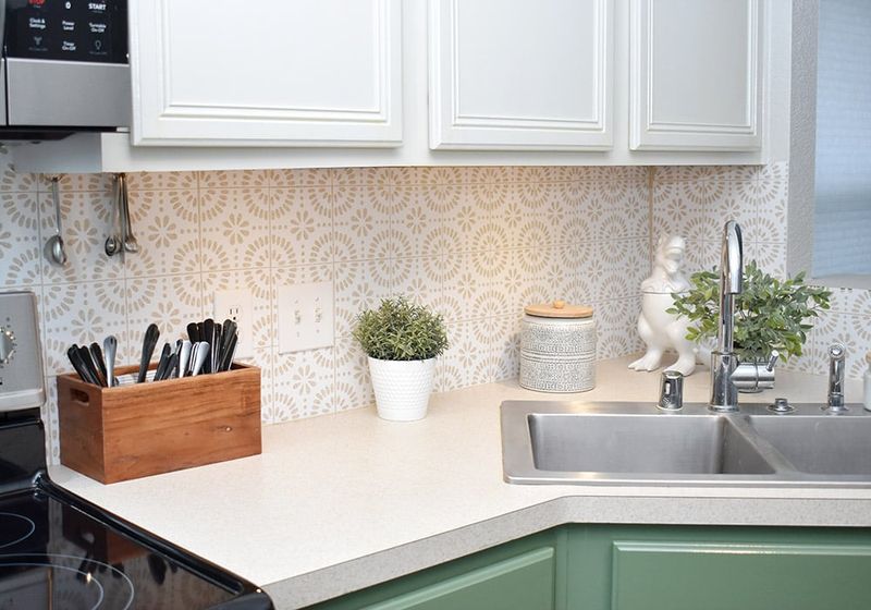Quick Weekend Home Upgrades Pennsylvania DIYers Love - Decor Hint Peel-And-Stick Backsplash Magic