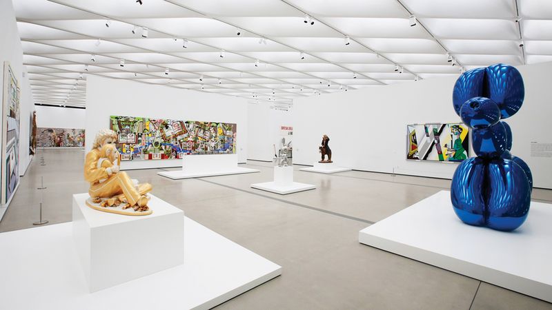 25 Amenities You Can Find In Billionaires' Homes - Decor Hint Art Galleries With Museum-Grade Security