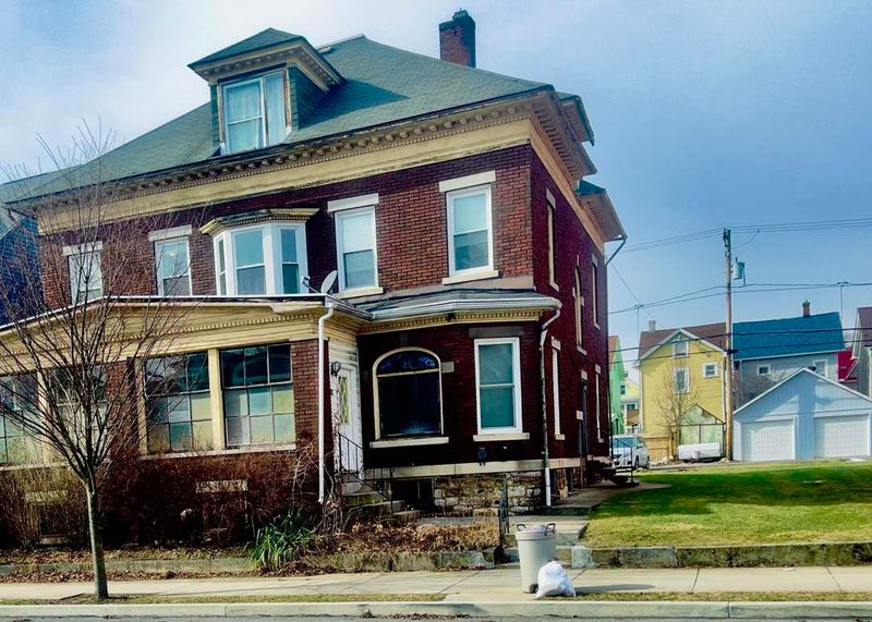 Multifamily Homes In Walkable Neighborhoods