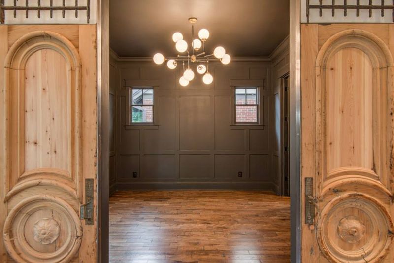 14 Reasons Why Antique Markets In Little Rock Keep Arkansas Style Forever In Vogue - Decor Hint Antique Architectural Salvage Pieces