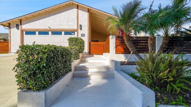 Oceanside's Housing Scene Points To 7 Home Styles Dropping In Price And 6 Gaining Interest - Decor Hint Mid-Century Modern