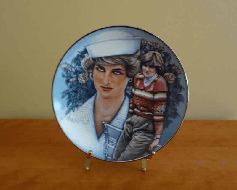 Generic Commemorative Plates (Don't Bother)