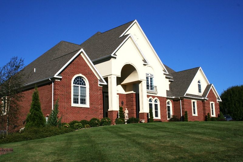 Say Goodbye To These 17 Aurora Architectural Styles Before 2030 Hits - Decor Hint Neo-Eclectic McMansions