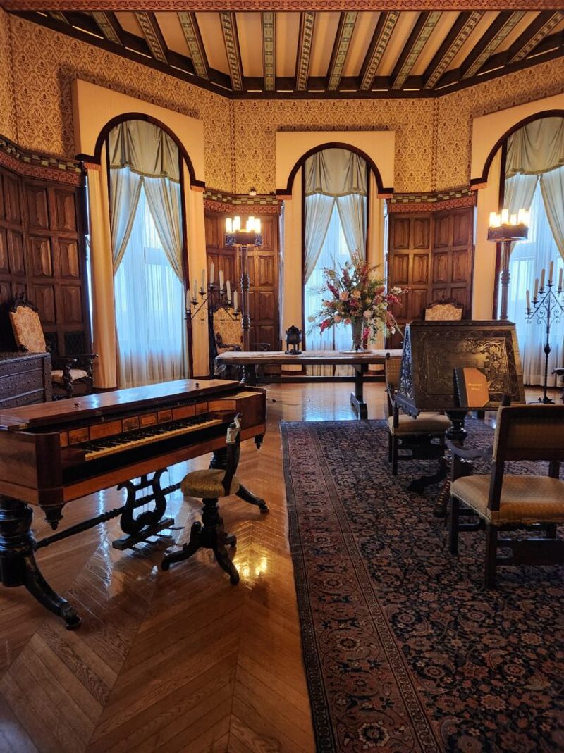 This Mansion Belonged To One Of America’s Richest Families (The Biltmore Estate George Washington Vanderbilt II) - Decor Hint Music Room with Grand Piano