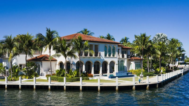 Types Of Homes In Florida Likely To Have Value Adjustments - Decor Hint Coastal Properties With Hurricane Risk