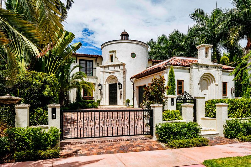 Mediterranean Revival Mansions Losing Their Magic
