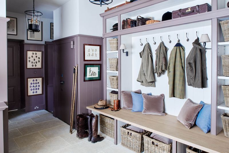 Top 10 Weekend Fix-Ups Homeowners Love In Colorado - Decor Hint Create A Mudroom Drop Zone