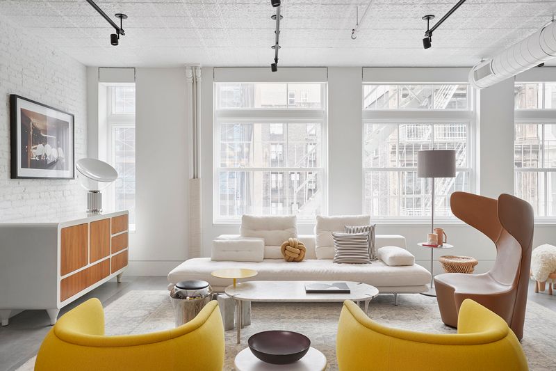 Mustard Yellow - Switch to Light Camel