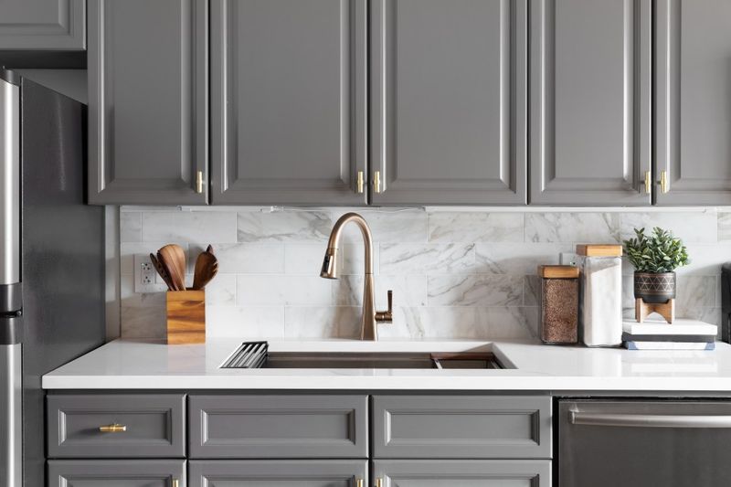 10 Earth-Toned Kitchens That Strike The Perfect Balance Between Modern & Timeless (Plus 10 That Are A Bad Choice) - Decor Hint Overuse Of Dark Gray Creating A Cold Atmosphere