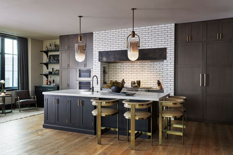 Avoid These 13 Kitchen Mistakes In Dayton Plus 10 Designer-Approved Upgrades - Decor Hint Integrated Appliance Panels