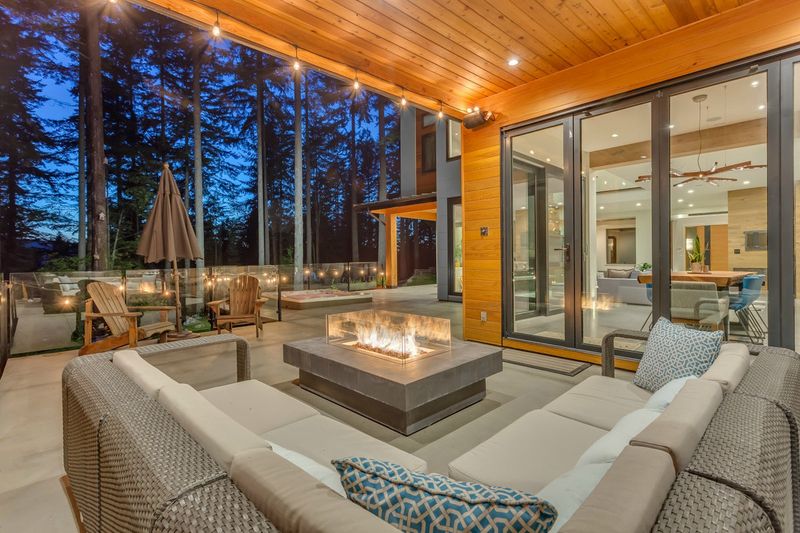 9 Summer Trend Predictions Our Editors Already Can't Get Enough Of - Decor Hint Indoor-Outdoor Living