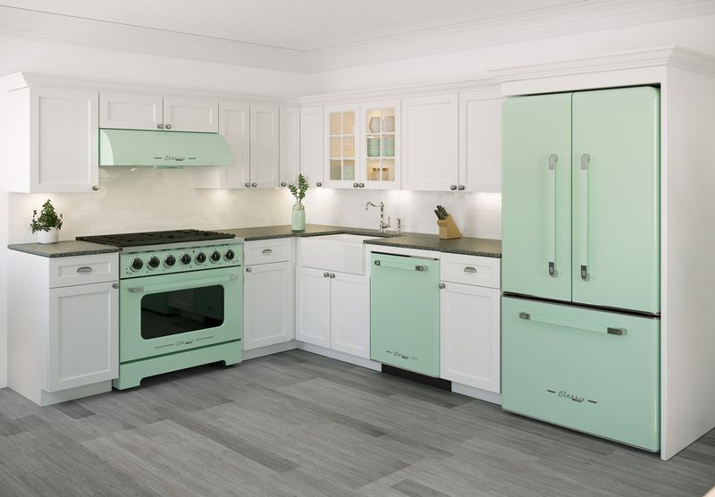 22 Traditional Kitchen Trends That Are Becoming More Popular In Modern Homes - Decor Hint Vintage-Inspired Appliances