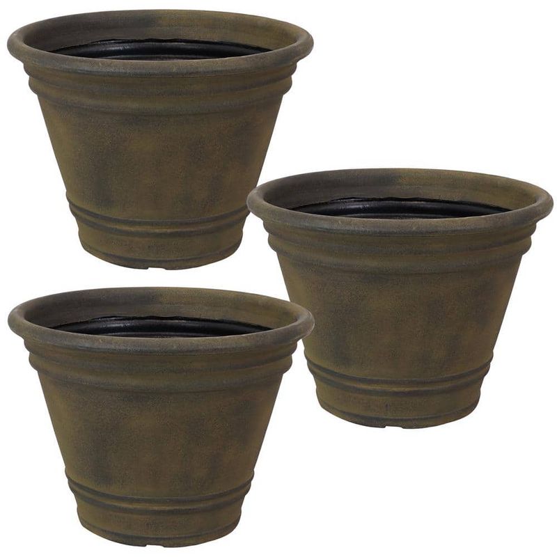The 9 Outdoor Pieces Rhode Island Pros Nix And 8 That Belong On Your Porch - Decor Hint Cheap resin planters (nix)