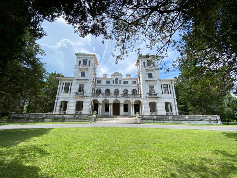 Inside 22 Historic Virginia Homes That Feel Frozen In Time - Decor Hint Swannanoa Palace: Marble Mountain Mansion