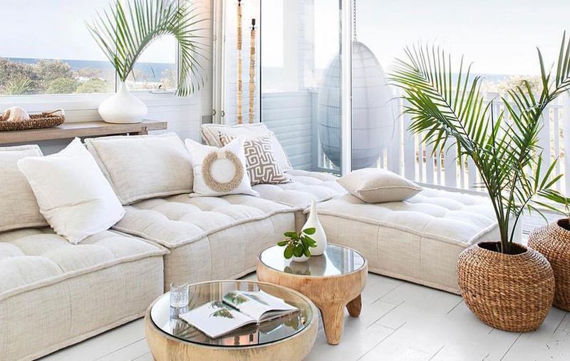 Quick Home Staging Tips That Could Improve Rooms In Florida Homes - Decor Hint Create a Tropical Oasis