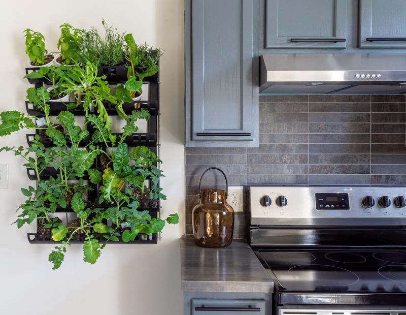 17 Mindful Decorating Ideas For Small Apartments - Decor Hint Vertical Garden Brings Nature Indoors