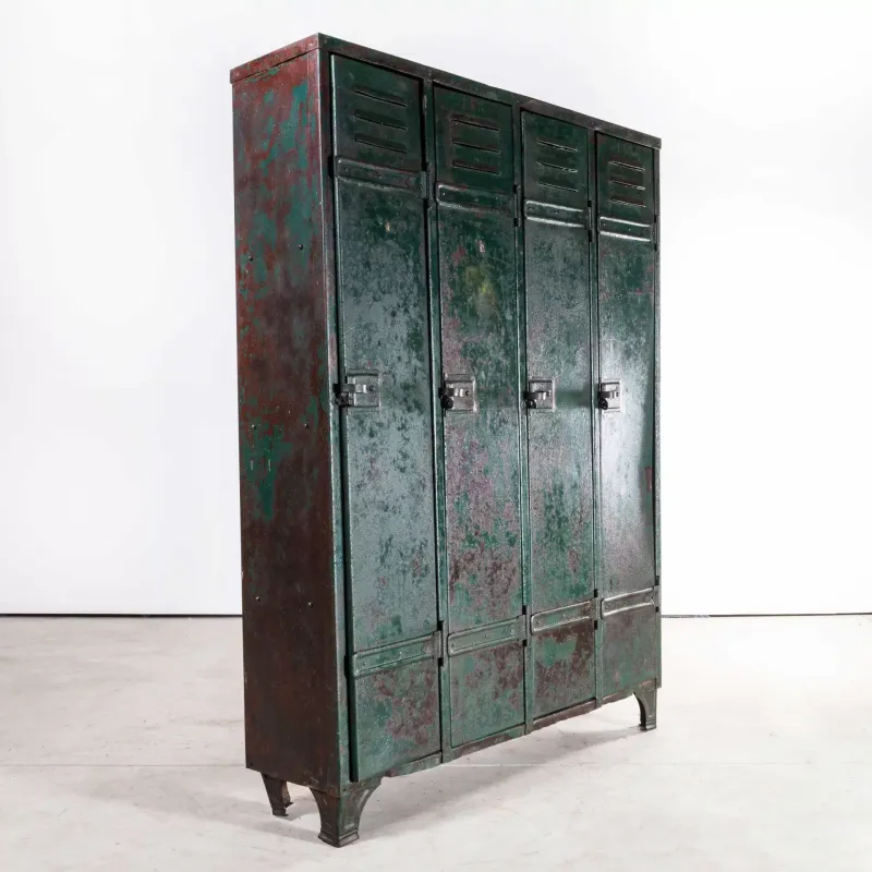 The Window To Get These High-Value Vintage Pieces Is Closing Here's Where To Find Them In Time - Decor Hint Industrial metal lockers (original patina)