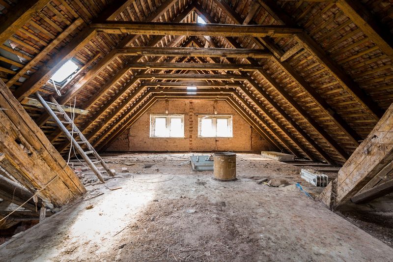 18 Things Appraisers Look For That Most Homeowners Miss - Decor Hint Attic Insulation And Ventilation
