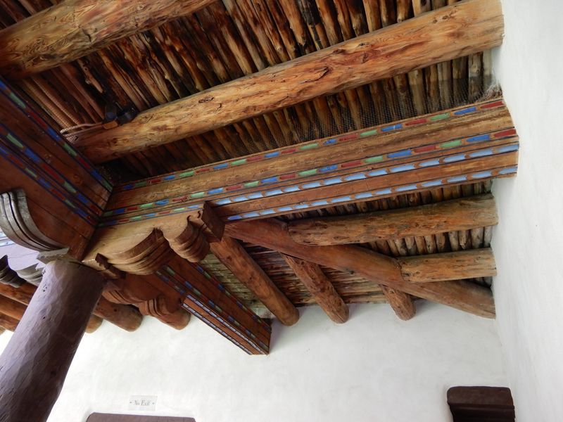 Rustic Wooden Vigas And Latillas