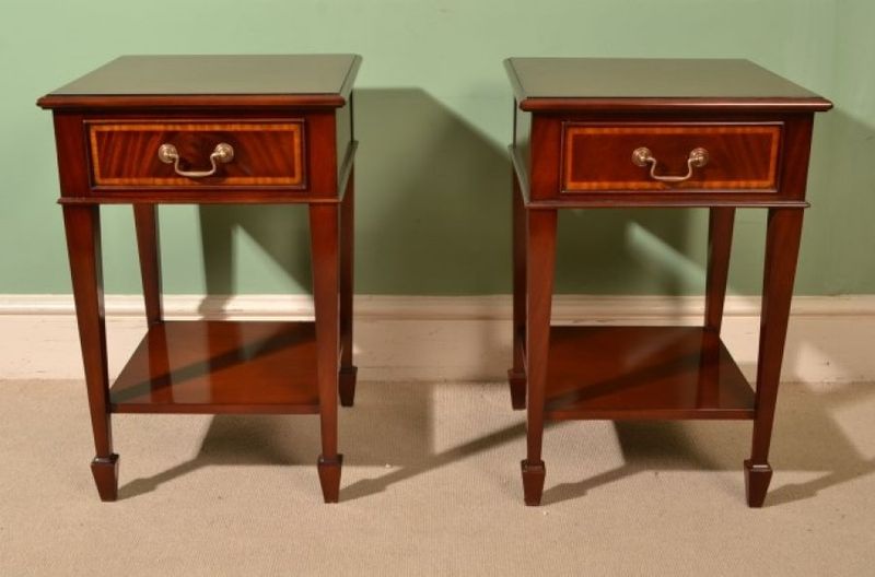 22 Bedroom Items From The Past That Are Surprisingly Valuable To Collectors - Decor Hint Edwardian Nightstands