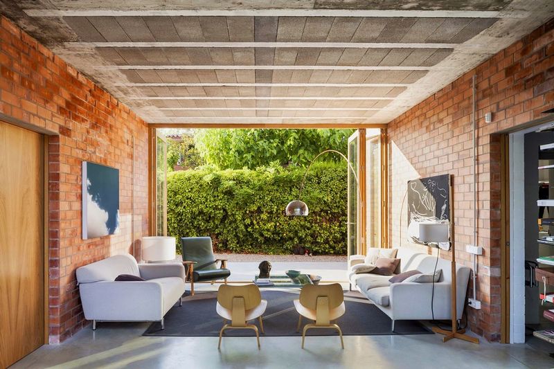 15 Home Details That Are Personal Faves But Buyer Dealbreakers And 5 That Scream Don't Buy - Decor Hint Exposed Brick Walls