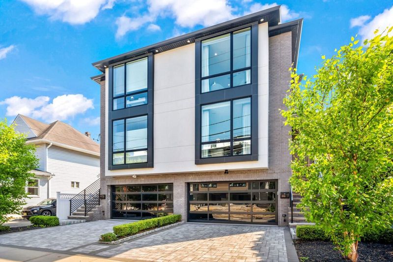 8 New Jersey Homes Increasing In Value Fast And 3 That May Outpace Them All - Decor Hint Luxury Townhome In Fort Lee