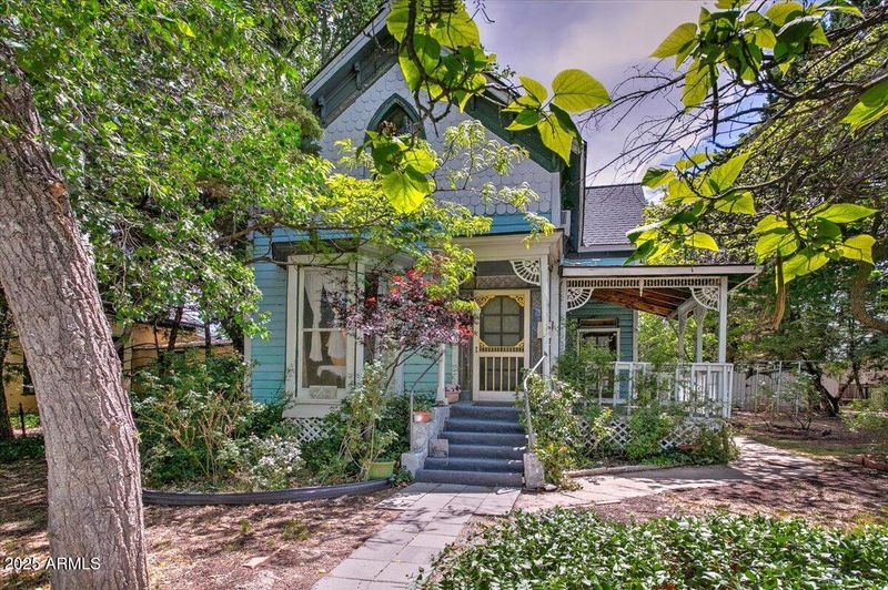 7 Curb Appeal Styles From Arizona's Iconic Streets That Will Leave Everyone Stopping In Their Tracks - Decor Hint Prescott's Victorian Painted Ladies