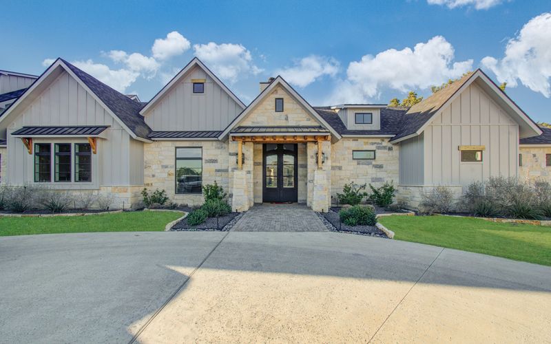 Stone-Veneer Suburban Facades