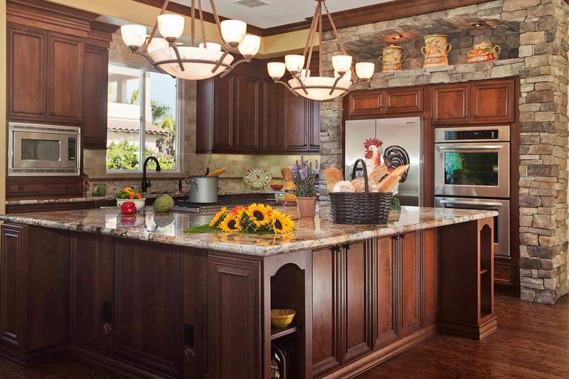 Tuscan Kitchen Twilight
