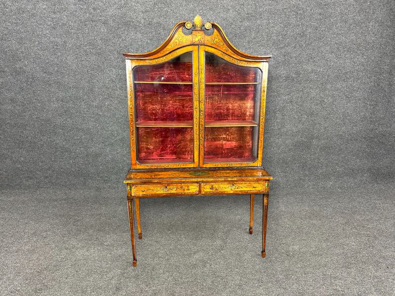 These 9 Antique Styles Are Quietly Making A Comeback In Home Decor - Decor Hint Victorian Curiosity Cabinets