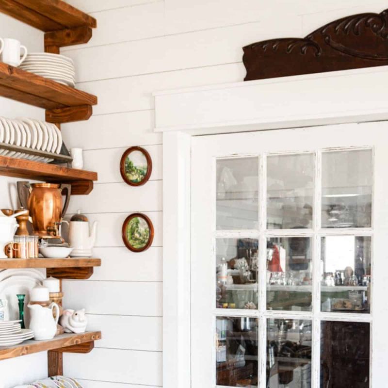 From Overused To Outdated 15 Buyer Turnoffs You'd Never Expect And 7 Total Fails - Decor Hint Shiplap Overload