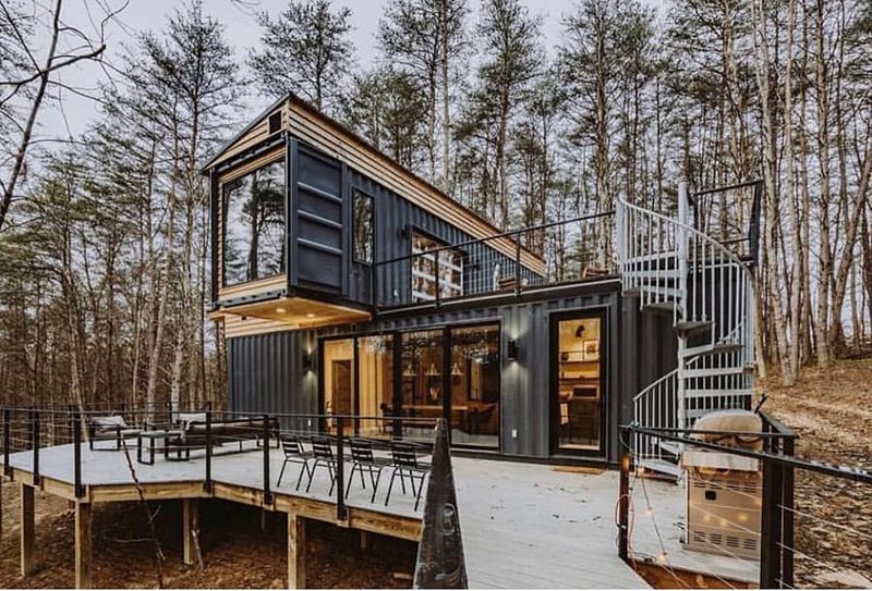 These 22 Home Types Could Be More Affordable By The End Of 2025 - Decor Hint Container Homes