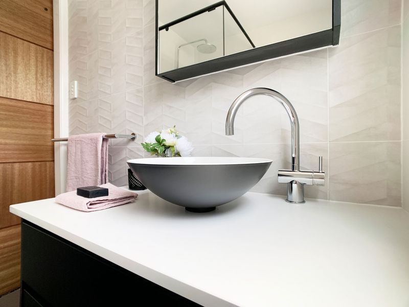 21 New Home Features That Sound Luxurious Until You Actually Live With Them - Decor Hint Vessel Sinks