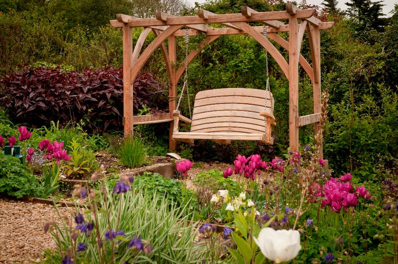 Create A Lush Escape 23 Gorgeous Designs For Small Backyards - Decor Hint Rustic Wooden Swing