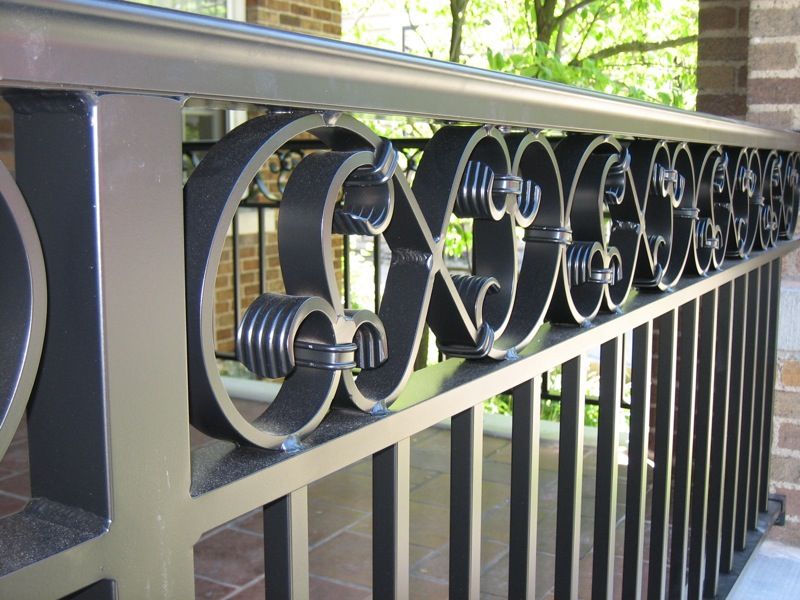13 Ways Southern Style Adds Charm To Homes In Aurora - Decor Hint Wrought Iron Railings
