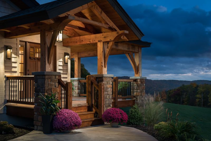 12 Scandinavian-Inspired Exterior Touches From Minnesota Cabins - Decor Hint Exposed Timber Framing