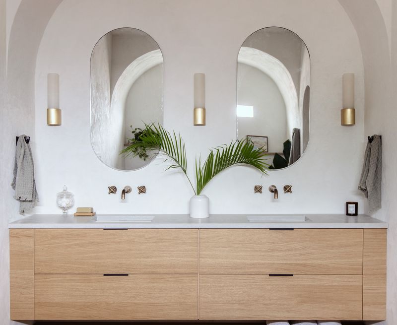 22 Clever IKEA Hacks That Don't Look Like IKEA At All - Decor Hint Floating Vanity From IKEA Cabinetry