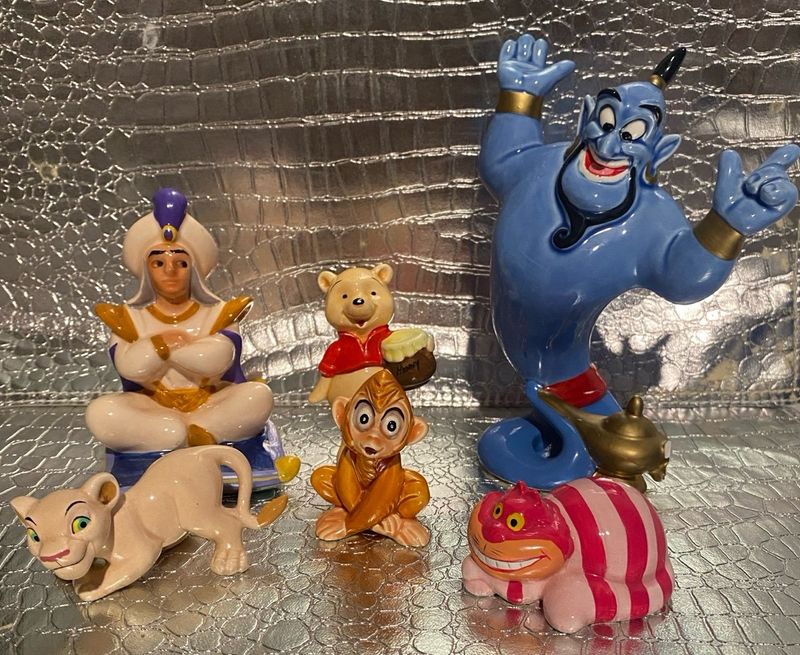 11 Antique Interior Items That Are Practically Worthless Nowadays (Plus 8 That Are Worth A Fortune) - Decor Hint Worthless: Vintage Porcelain Figurines