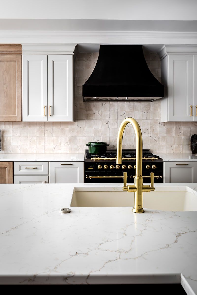 The Future Of 9 Home Designs Kansas Realtors Avoid And 11 Headed For Big Wins - Decor Hint Mixed-Metal Finishes (win)