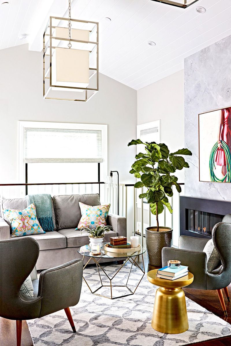 16 Simple Design Ideas To Open Up A Tight Space - Decor Hint Use Light, Neutral Paint Colors