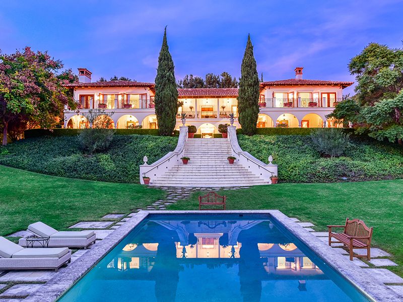 11 California Home Styles Likely To See Price Drops By 2026 - Decor Hint Large Mediterranean-Style Estates In Remote Areas