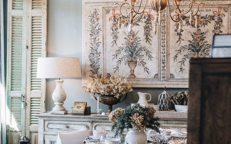 5 Living Room Pieces Losing Value In Palm Desert Homes (Plus 7 That Were Never Really Worth Much) - Decor Hint Overly Distressed