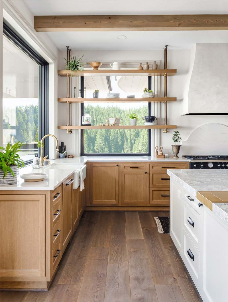 Avoid These 9 Kitchen Mistakes And Try These 9 Designer-Approved Fixes Instead - Decor Hint Too Many Upper Cabinets