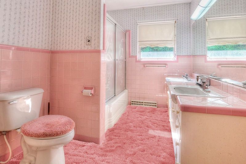 Carpeted Bathroom Floors