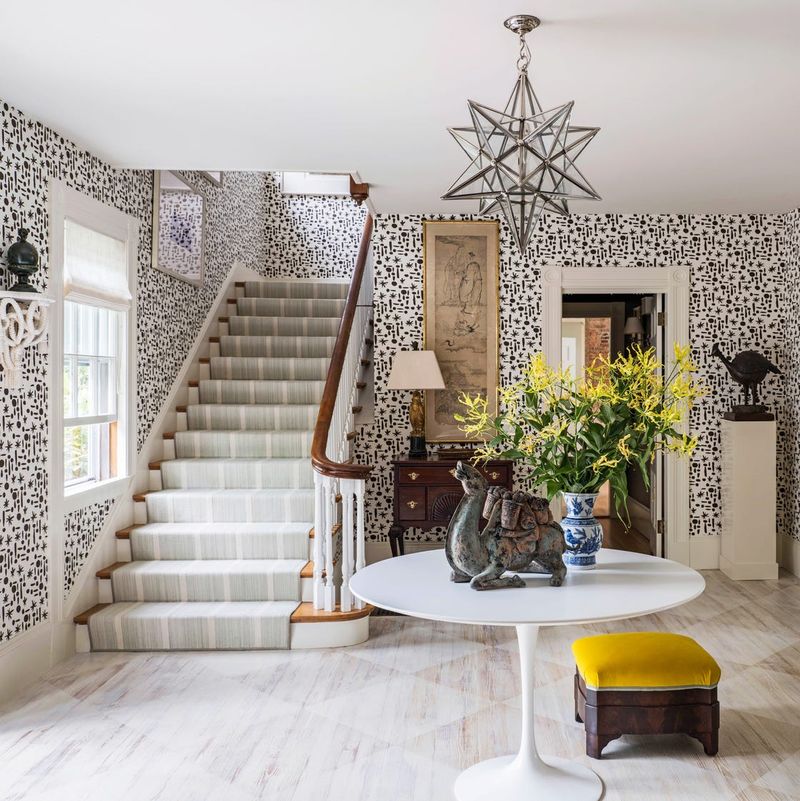 Welcoming Entry Features