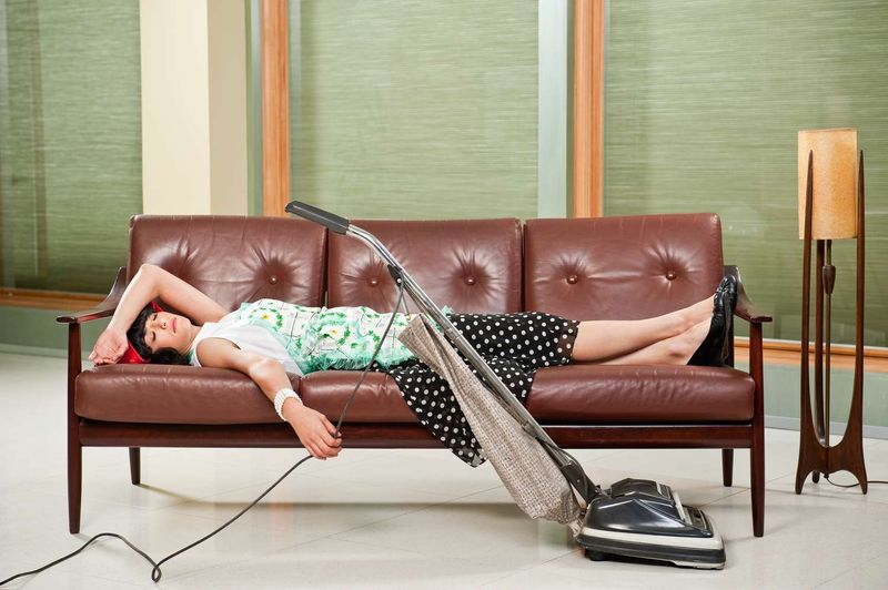 11 Mistakes To Avoid When Decluttering Your Home This Spring (What To Do Instead) - Decor Hint Expecting Perfection
